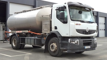 Camion citerne laitier